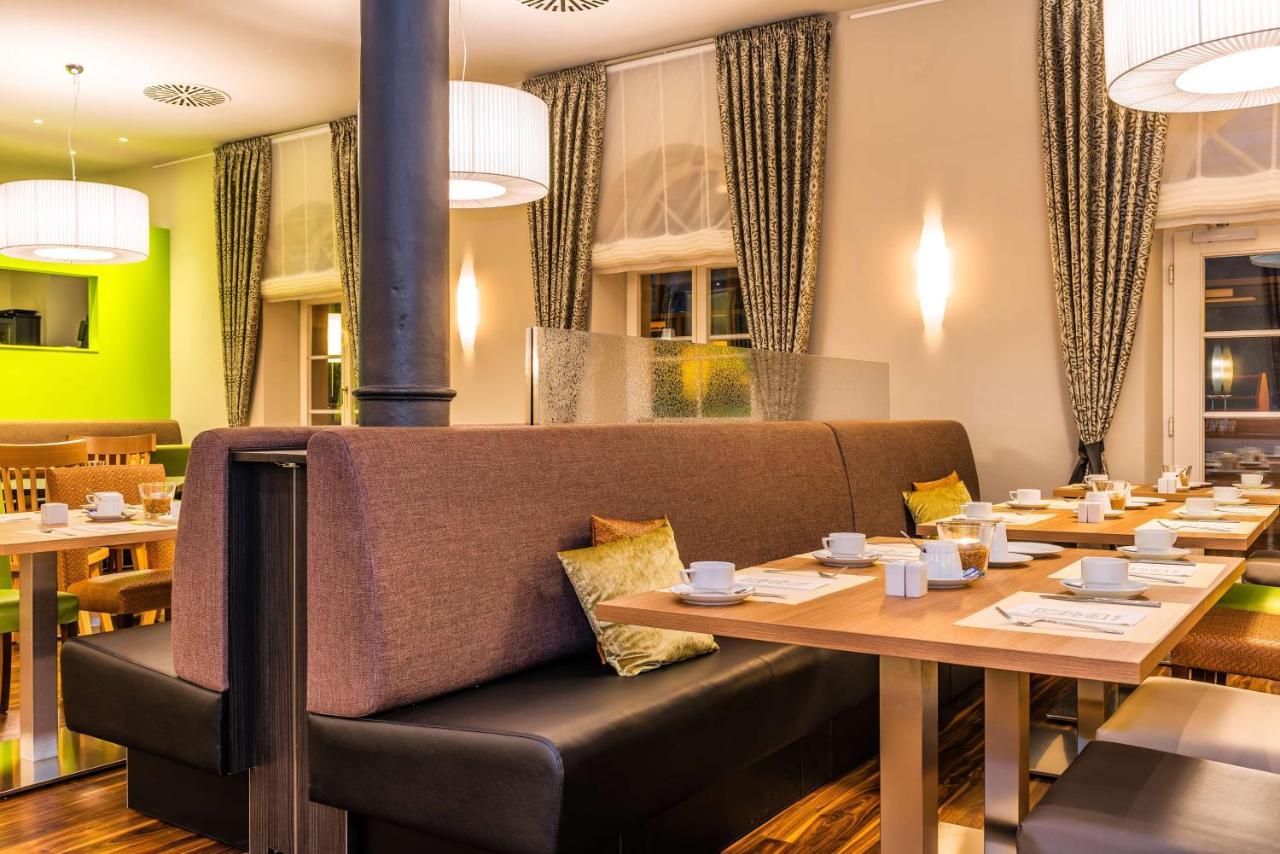 Nestor Hotel Stuttgart-Лудвигсбург Екстериор снимка